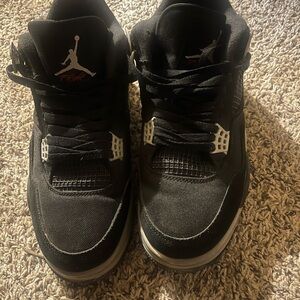 Jordan Men's Black and White Sneakers